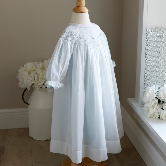 Smocked Dress Long Sleeve Bishop White & Blue w/Embroidery Will'beth Size 2 NWT - Picture 4 of 9